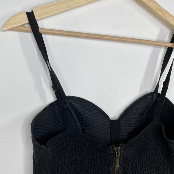 12th Street by Cynthia Vincent Women Black Floral Print Silk Mini Dress 2 Y2K - Picture 6 of 9